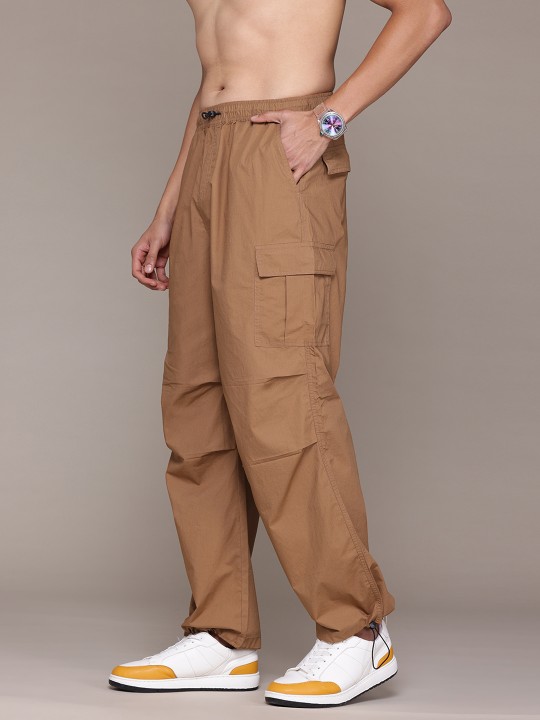 roadster the lifestyle co. men pure cotton pleated cargos trousers roadster the lifestyle co. men pure cotton pleated cargos trousers